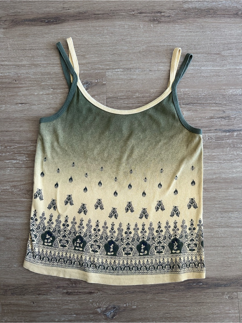 90s VTG | DISNEY JERRY LEIGH | MADE IN USA 2 STRAP TANK TOP MICKEY PRINT COTTON